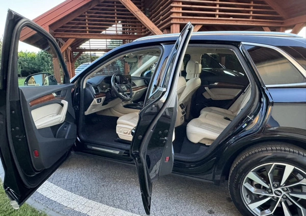 Audi Q5 cena 155000 przebieg: 94000, rok produkcji 2021 z Radziejów małe 562